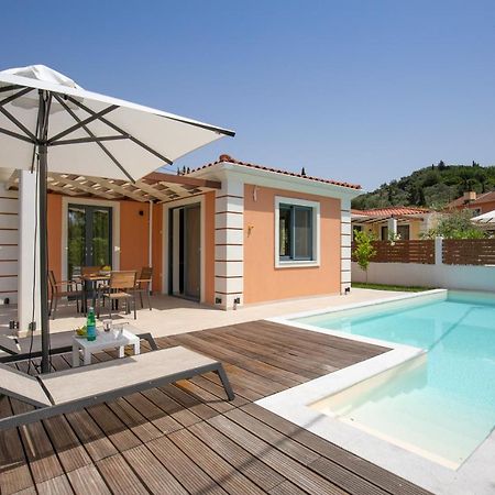 Perithia Suites Екстериор снимка