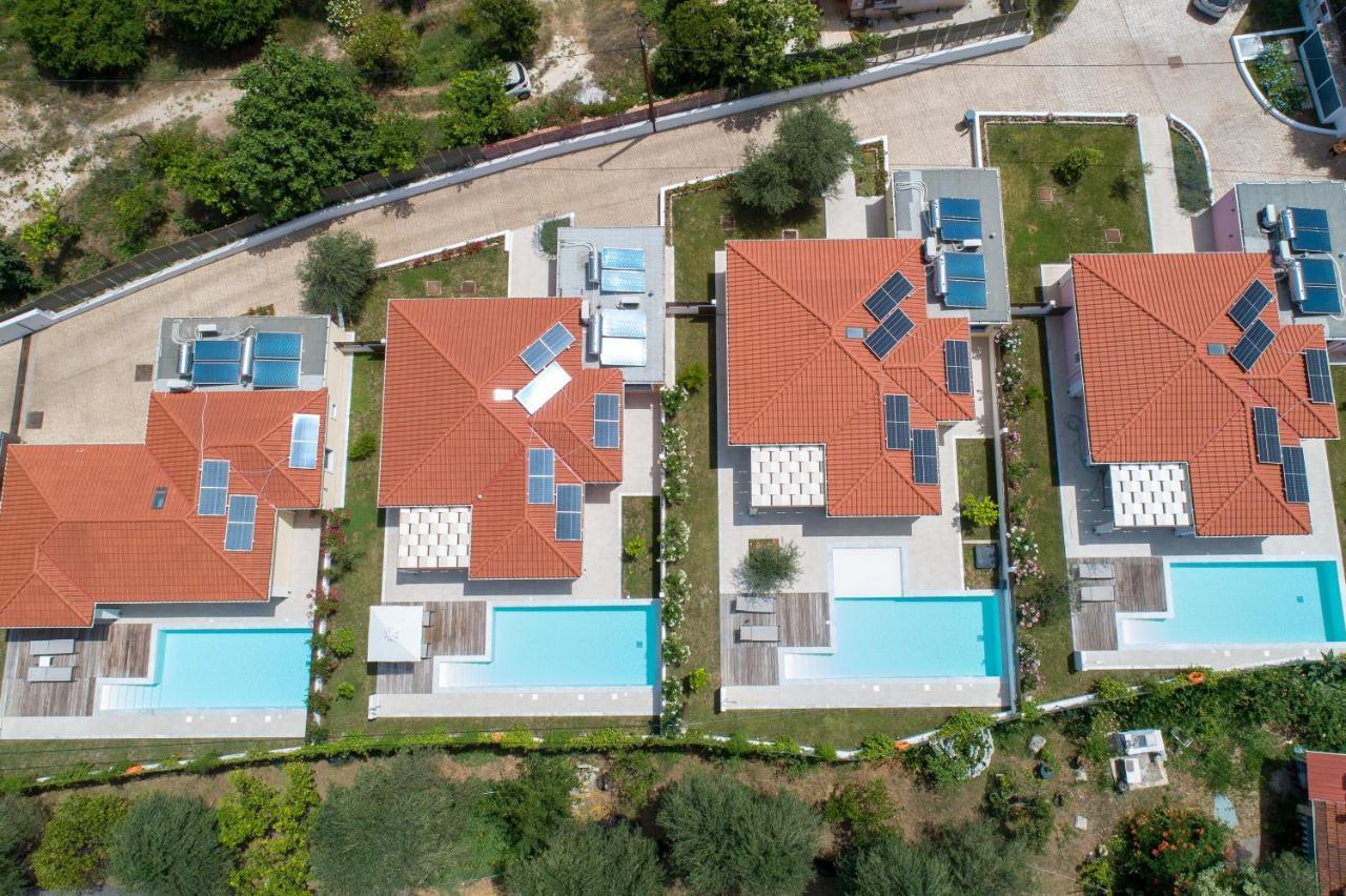 Perithia Suites Екстериор снимка
