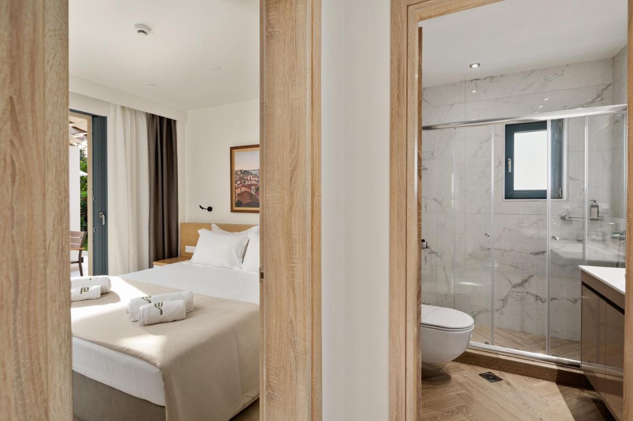 Perithia Suites Екстериор снимка