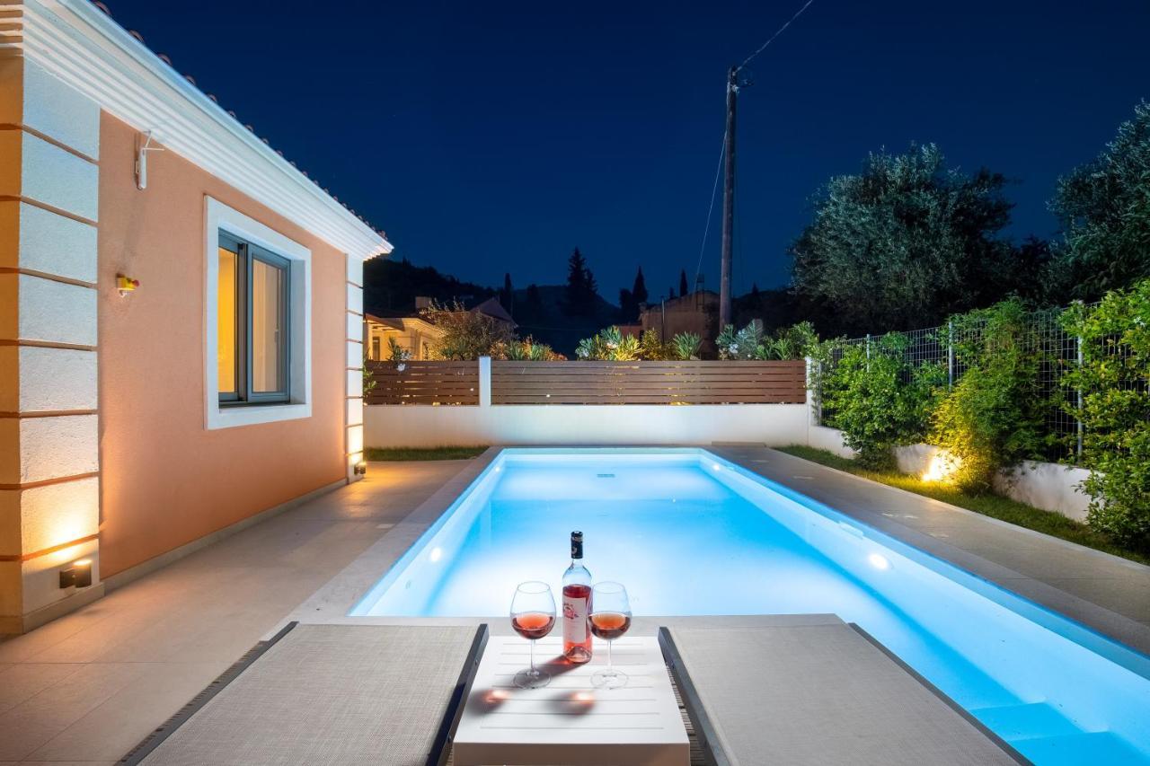 Perithia Suites Екстериор снимка